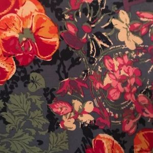 LuLaRoe Dresses - Lularoe Debbie 🦄 LuLaRoe Dresses - Lularoe Debbie 🦄
